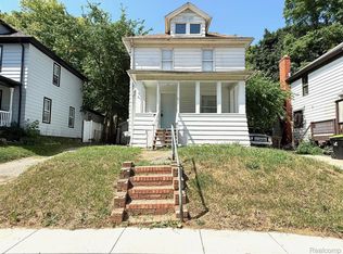 54 Hudson Ave, Pontiac, MI 48342