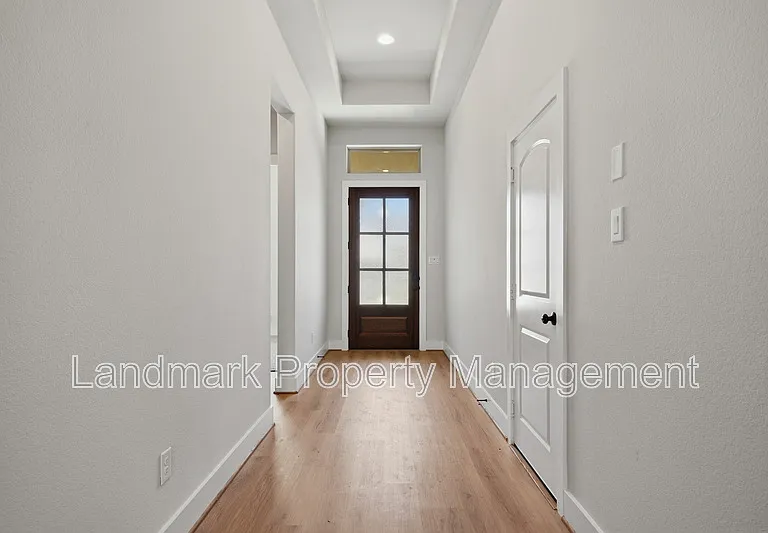 1814 Buckeye Ln — Photo 8
