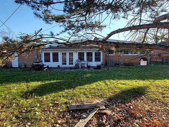 4th image of 108 Lowry Dr