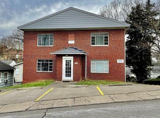 909 Greendale Dr #B, Charleston, WV 25302