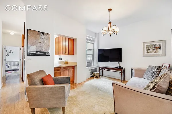 Sold by Compass | media 1