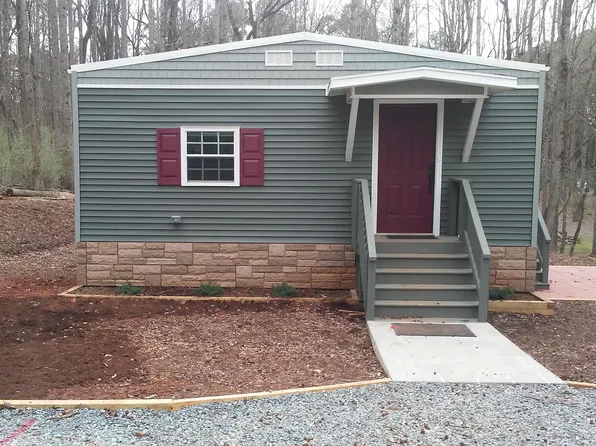 82 Whisper Ln, Pittsboro, NC 27312