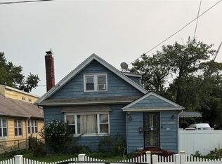 242-02 136th Avenue, Rosedale, NY 11422