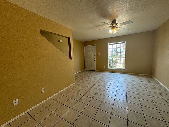 3rd image of 4506 Deek Dr APT C