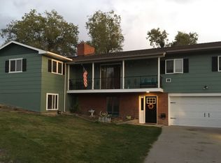 15 Maple Ct, Colstrip, MT 59323