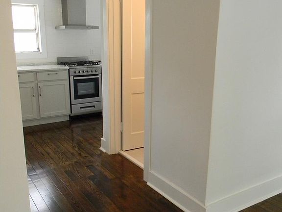 living area view to kitchen