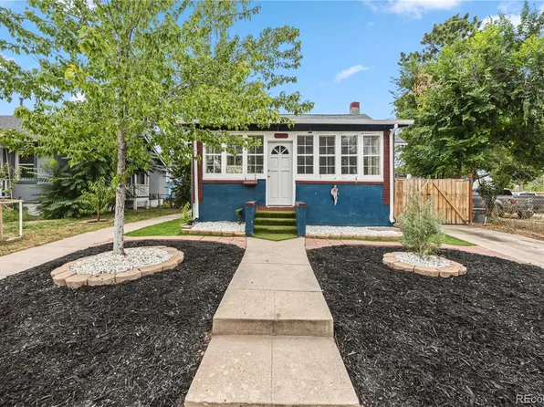 1561 Clinton Street, Aurora, CO 80010