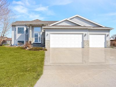 405 Mariann Ln, Dilworth, MN, 56529