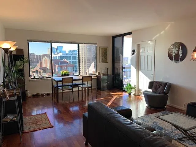 3481 Lakeside Dr NE — Photo 2