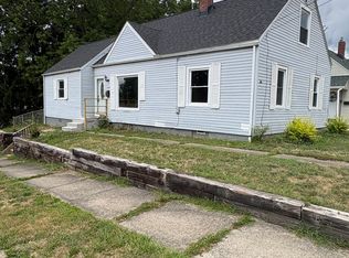 1172 Greenwood Ave, Akron, OH 44320
