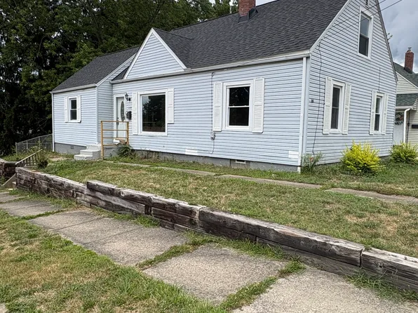 1172 Greenwood Ave, Akron, OH 44320