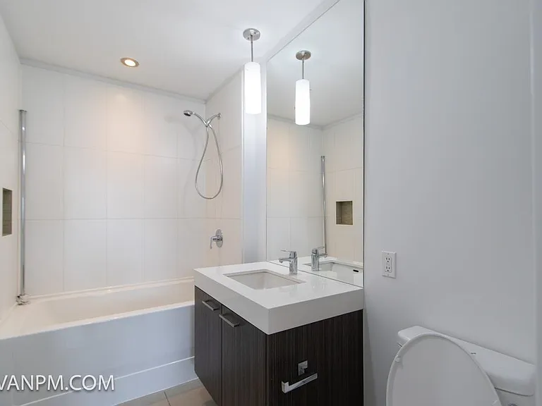 608 Como Lake Ave #316 — Photo 8