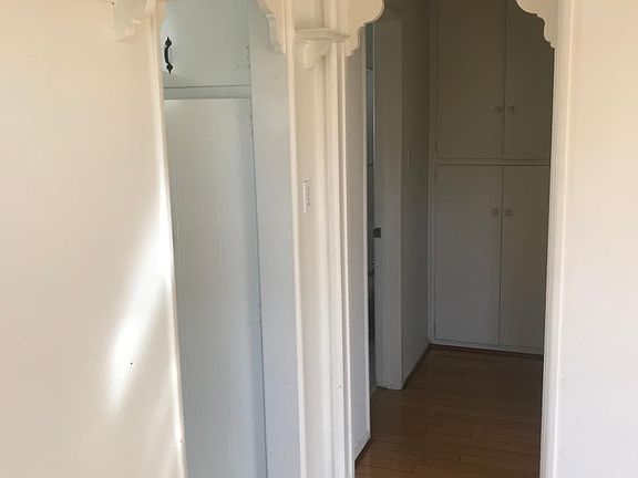 5th image of 12311 Oxnard St APT 5