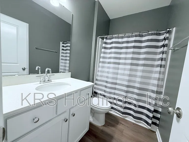 849 Parc Townes Dr — Photo 26