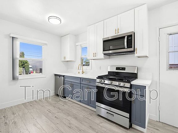 2nd image of 1614 Orange Ave