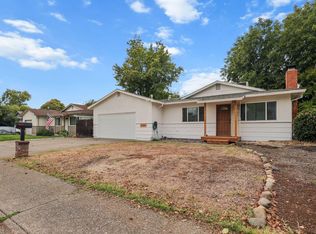 3584 Mercury Dr, Redding, CA 96002