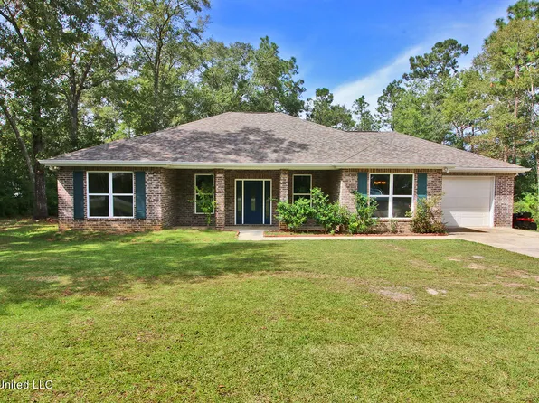 18481 Dogwood Ln, Saucier, MS 39574