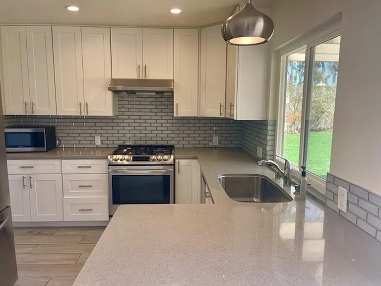 7244 Canyon Hill Ct — Photo 10