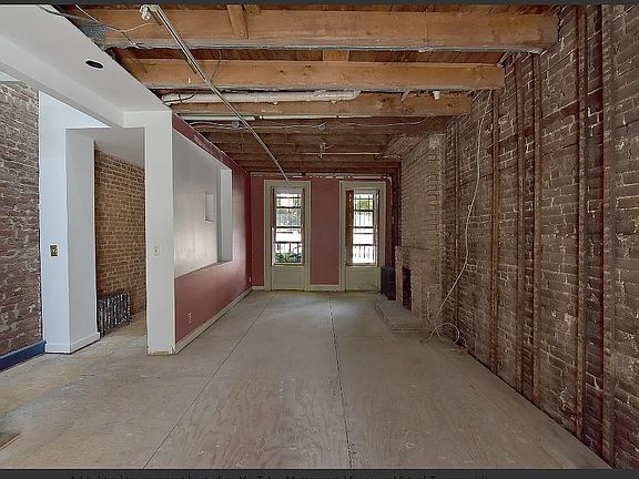 2nd image of 464 Sackett St