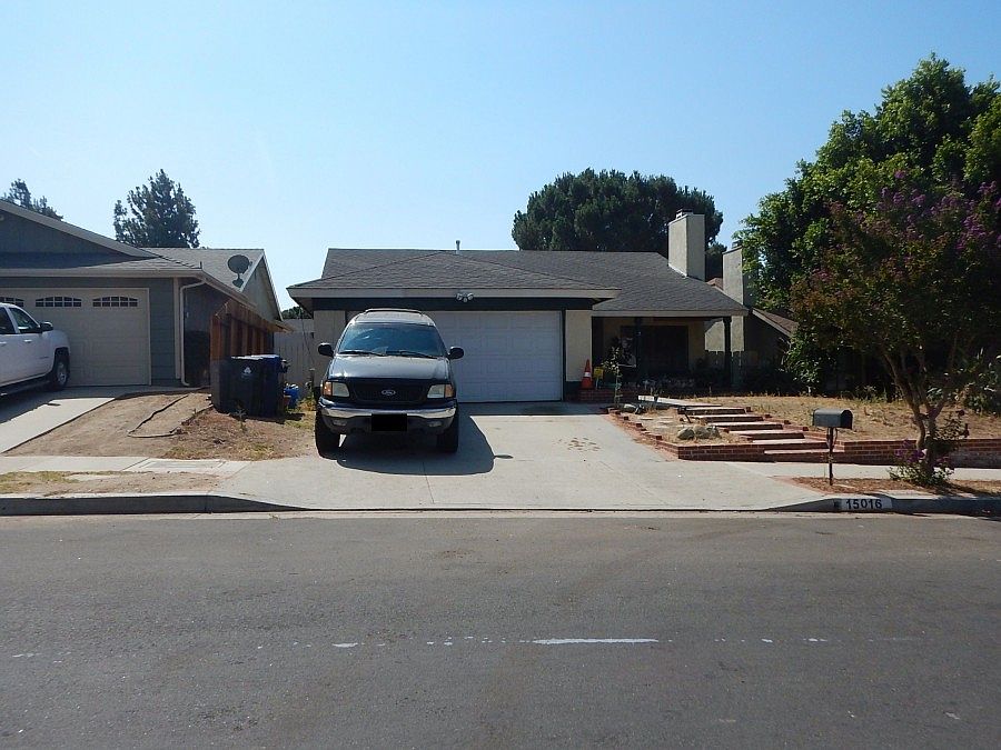 1st image of 15016 La Mesa St