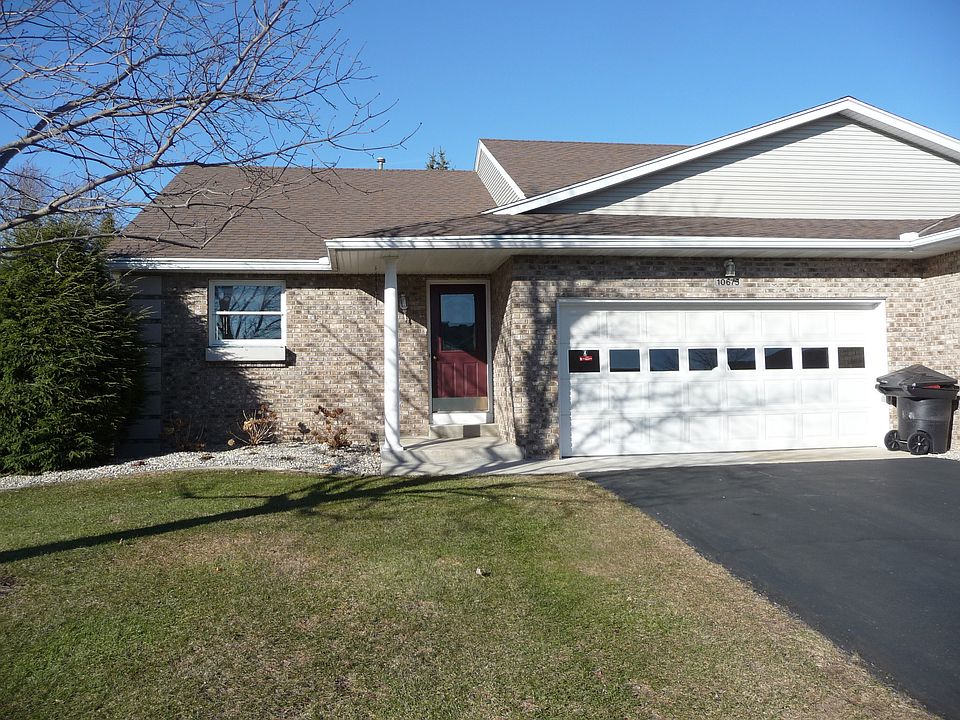 1st image of 10675 W Stockbridge Ct
