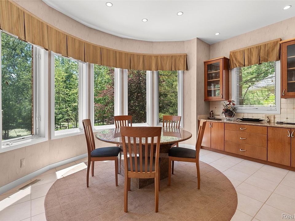 8479 Misty Mdws, photo 22