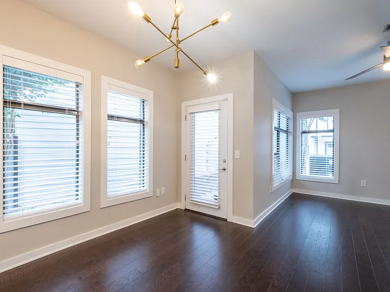 48 Moda Ln — Photo 9