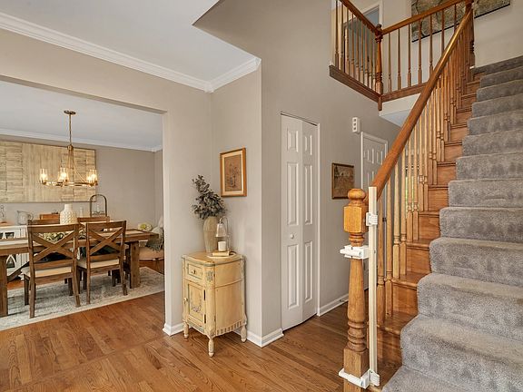 4th image of 1309 Meadow Ln