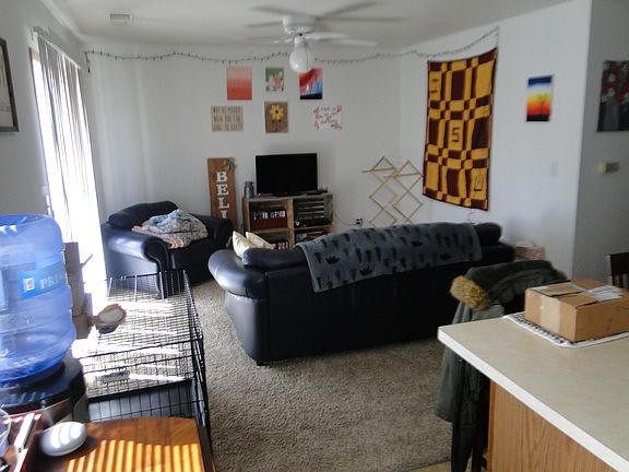 2nd image of 215 Jewel Dr Unit 5