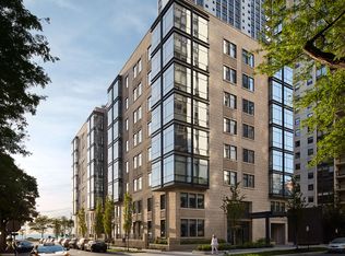 61 Banks Street, Chicago, IL 60610