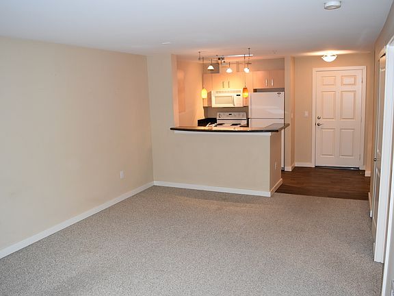 5th image of 108 5th Ave S Unit 510