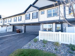 5147 Long Pointe Pass, Woodbury, MN 55129