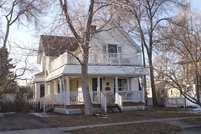 2nd image of 5617 Yarrow St