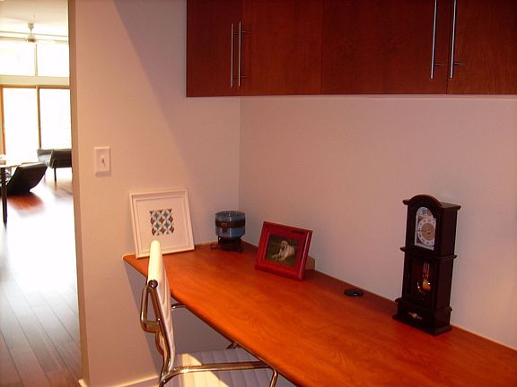 3rd image of 2124 E 6th St Unit 217