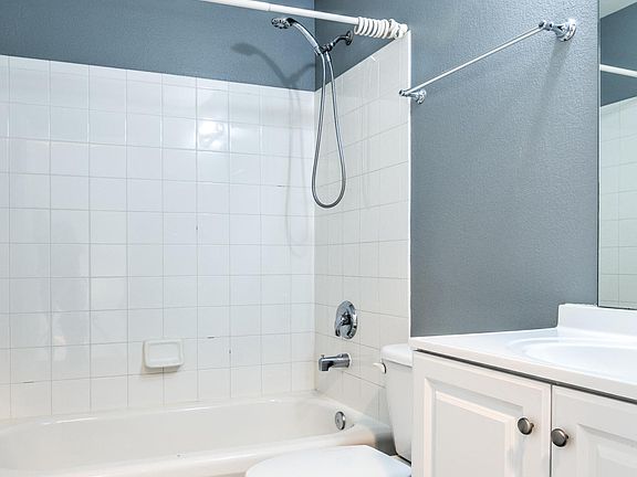 5th image of 21482 E 47th Ave