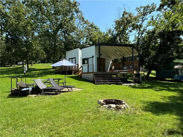 245 Lake Viking Ter, Gallatin, MO 64640