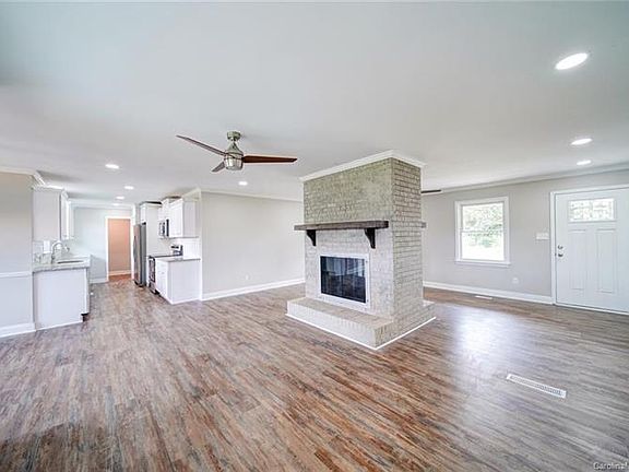 5th image of 3108 44th Avenue Dr NE