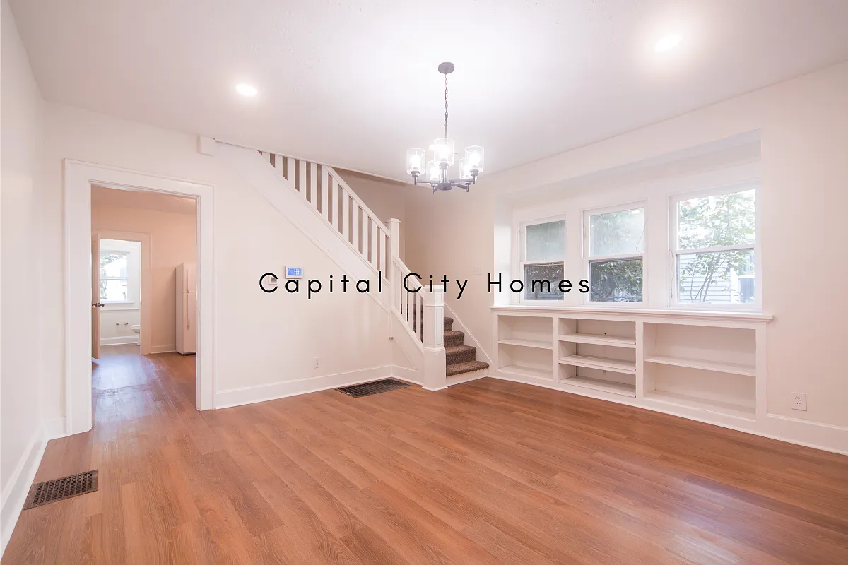 3 bed, 1.5 bath, $1,525 — Photo 2