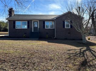 301 W Quincy Rd, Seneca, SC 29678
