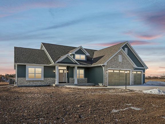 2nd image of 2034 Highland WAY