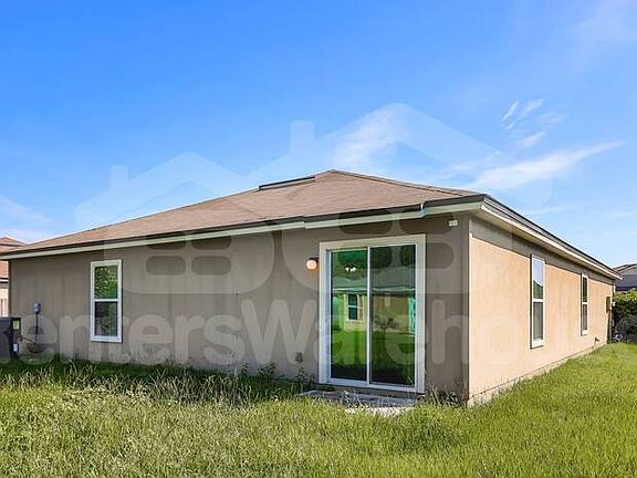 3rd image of 3836 Falcon Crest Dr