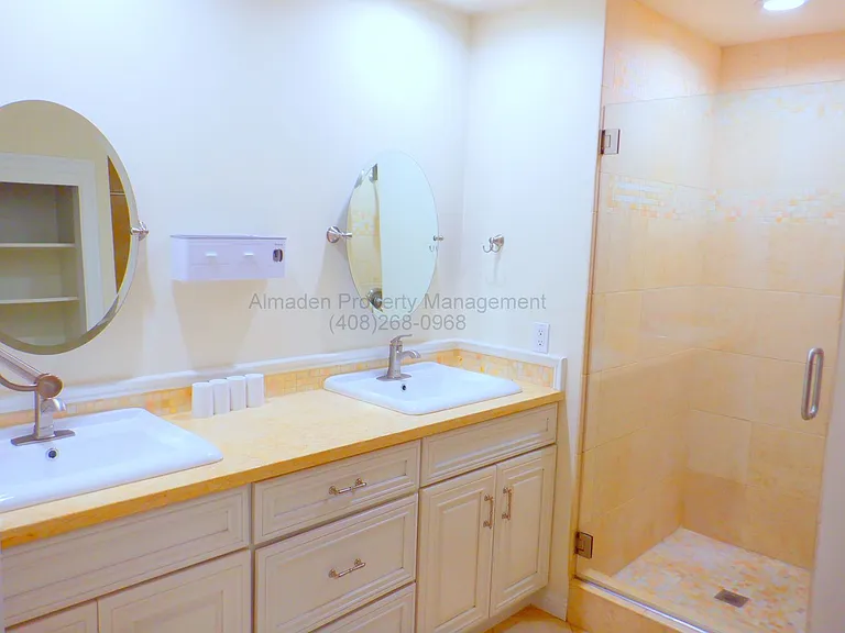 1186 Wilhelmina Way — Photo 18