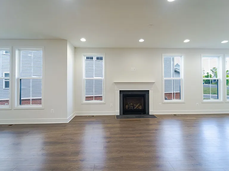 41935 Spring Air Dr — Photo 30