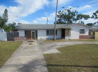 6527 113th St, Seminole, FL 33772