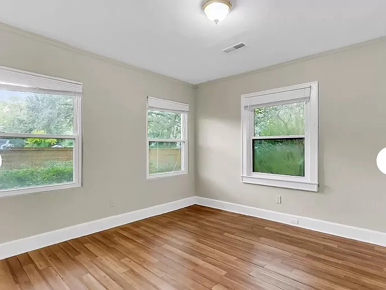 16 Oak Forest Dr — Photo 14