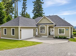 9924 Sunset Drive, La Conner, WA 98257