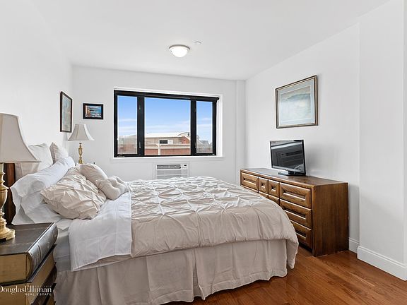 5th image of 456 W 167th St Penthouse D