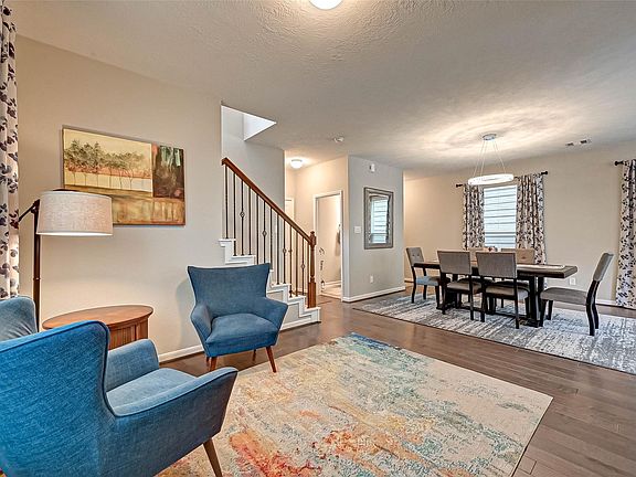 4th image of 8624 Cedar Plains Ln