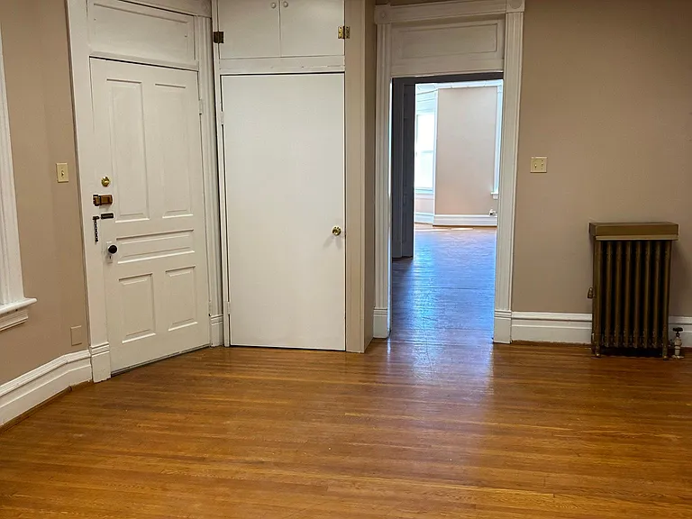 115 S Potomac St #2 — Photo 22