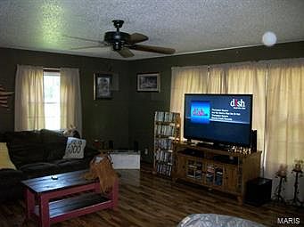 5th image of 2714 Highway F